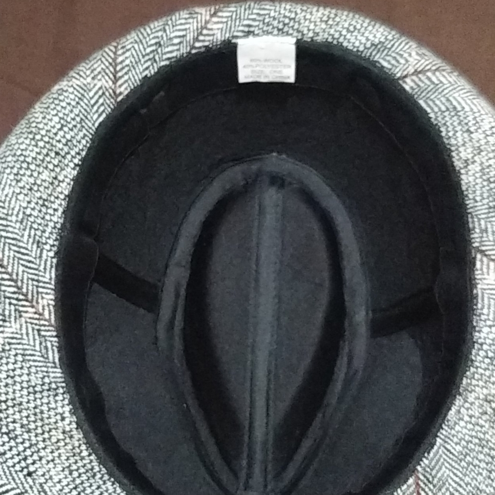 Fedora - Picture 5 of 5